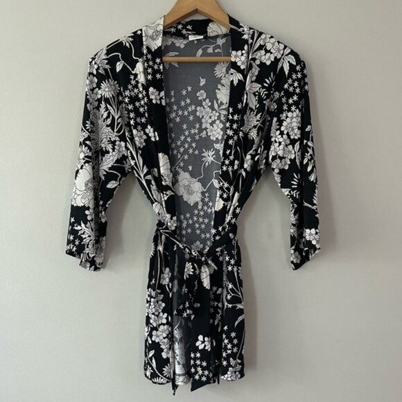New Kim & Co Black & White Lightweight Floral Belted Cardigan Size XS bin 3D - Picture 4 of 5